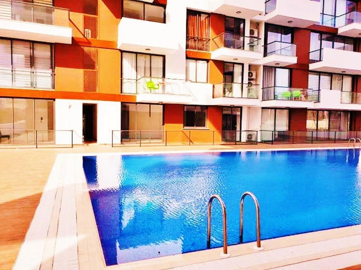 Uptown Holiday App & Pool Daily Rental Contactless Check In & Check Out Famagusta  Exteriér fotografie