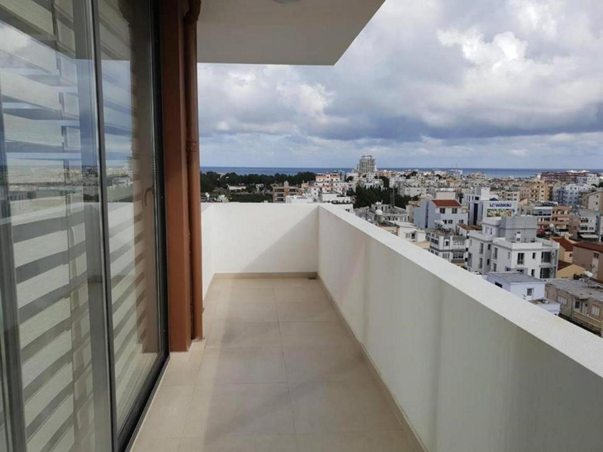 Uptown Holiday App & Pool Daily Rental Contactless Check In & Check Out Famagusta  Exteriér fotografie