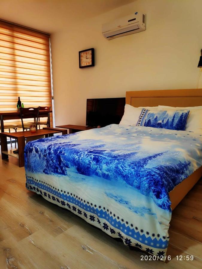 Uptown Holiday App & Pool Daily Rental Contactless Check In & Check Out Famagusta  Exteriér fotografie