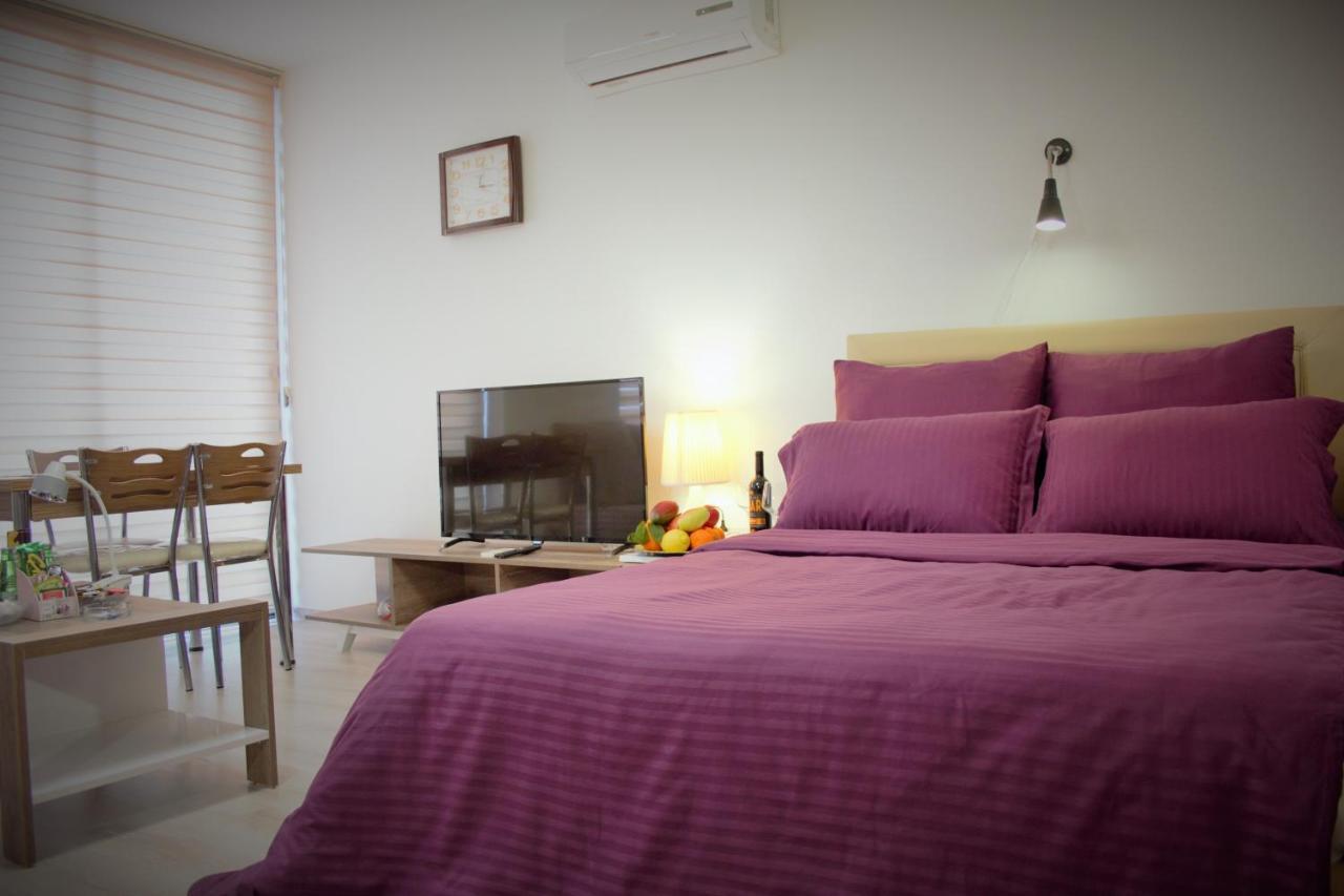 Uptown Holiday App & Pool Daily Rental Contactless Check In & Check Out Famagusta  Exteriér fotografie