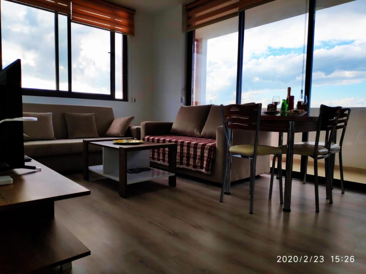 Uptown Holiday App & Pool Daily Rental Contactless Check In & Check Out Famagusta  Exteriér fotografie