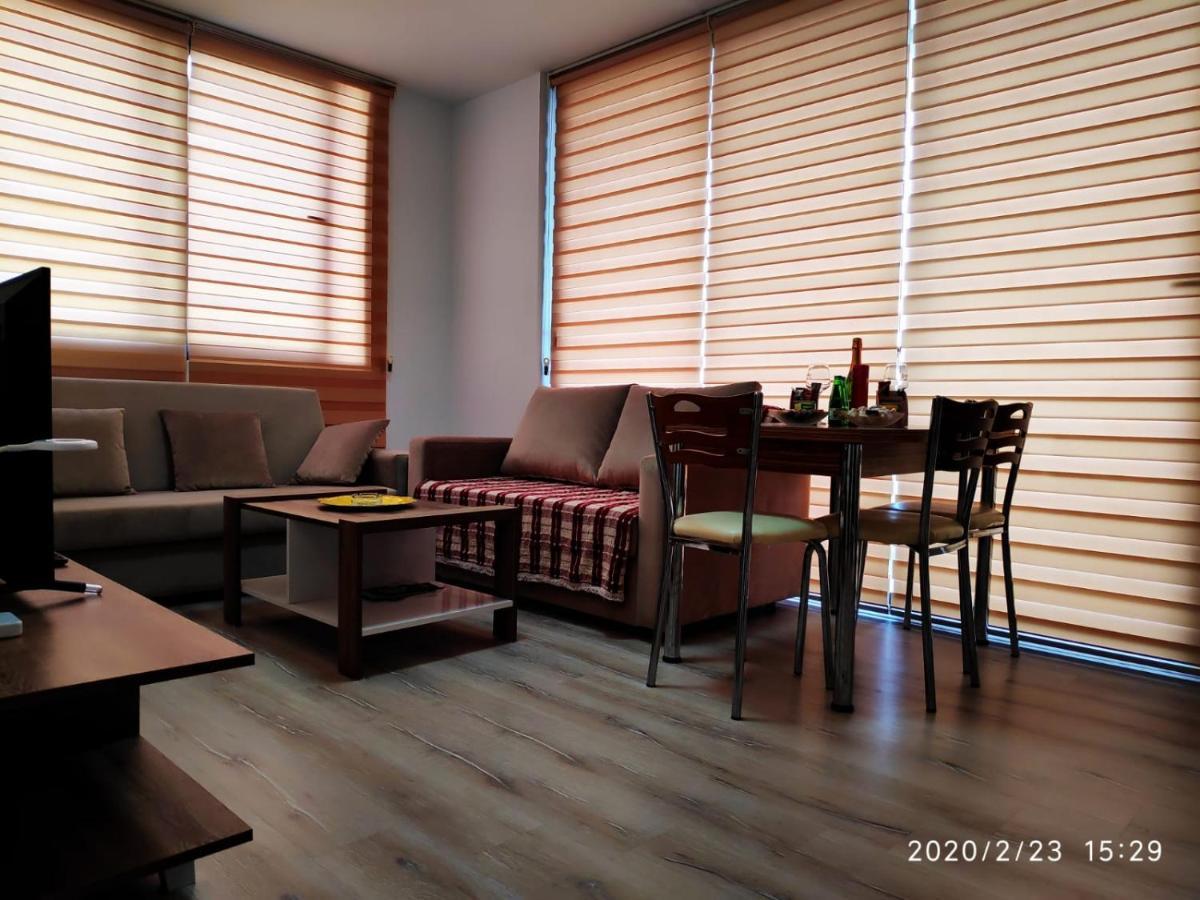 Uptown Holiday App & Pool Daily Rental Contactless Check In & Check Out Famagusta  Exteriér fotografie